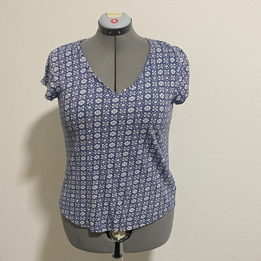 GAP Blue Floral Short Sleeve Top
